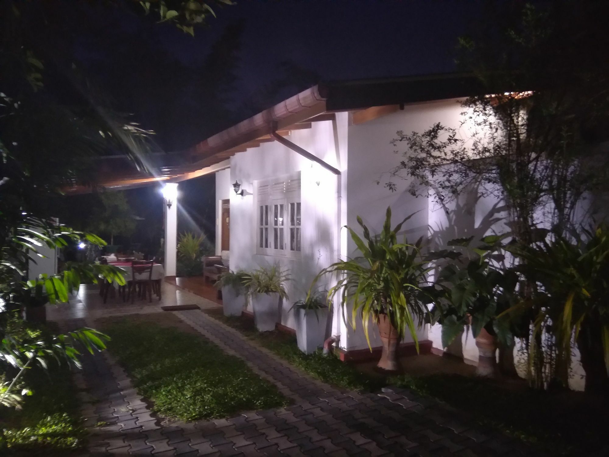 Villa Begonia Katugastota Exterior photo